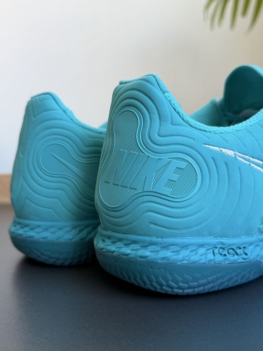Nike ReactGato оригінал футзалки чоловічі розмір 41 нові CT0550-300
