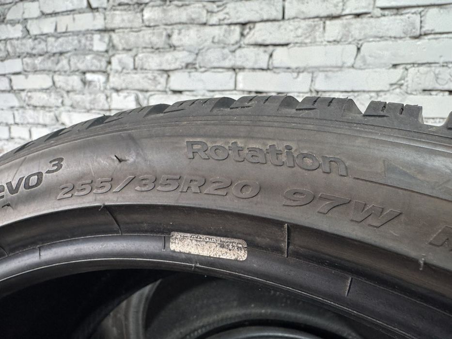 Зимові шини Hankook 255/35 R20