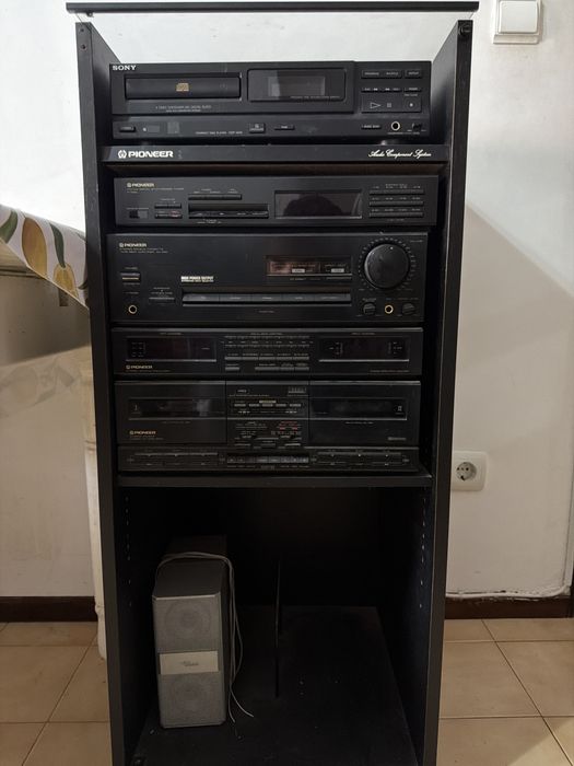 Radio Pioneer Antigo