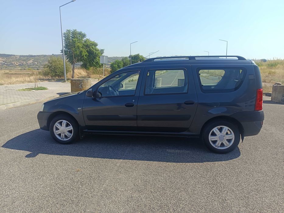 Dacia Logan 1.5 dci 7 Lugares — photo 3