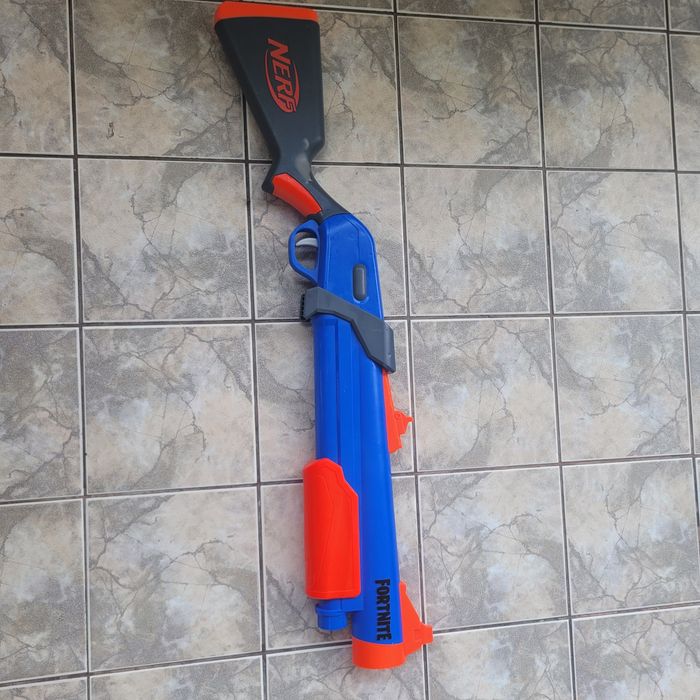 Nerf Fortnite Pump SG -  bardzo dobry stan,