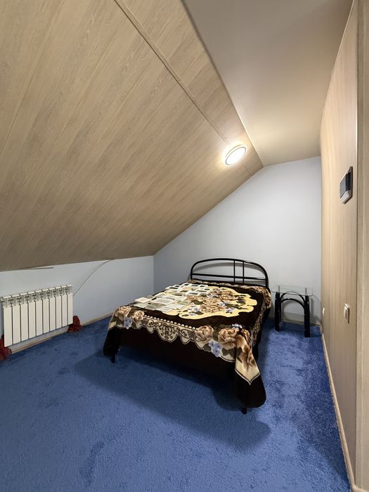 Продам таун з ремонтом по вулиці Гайдамацька, 75м2, 1 сотка