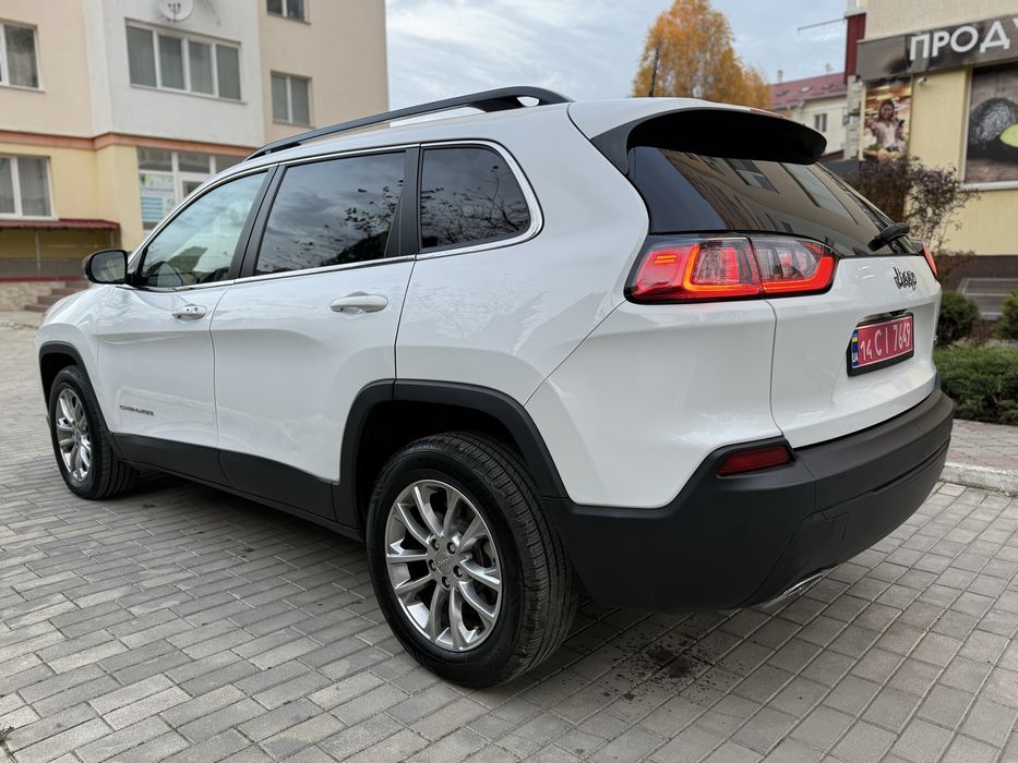 JEEP CHEROKEE 2022 р. 3.2