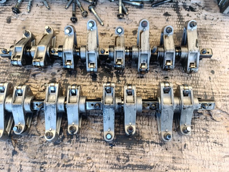 Рокера сопілка ось коромисел 2.0 дизель Форд Мондео 3 транзит