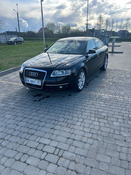 Автомобіль на продаж