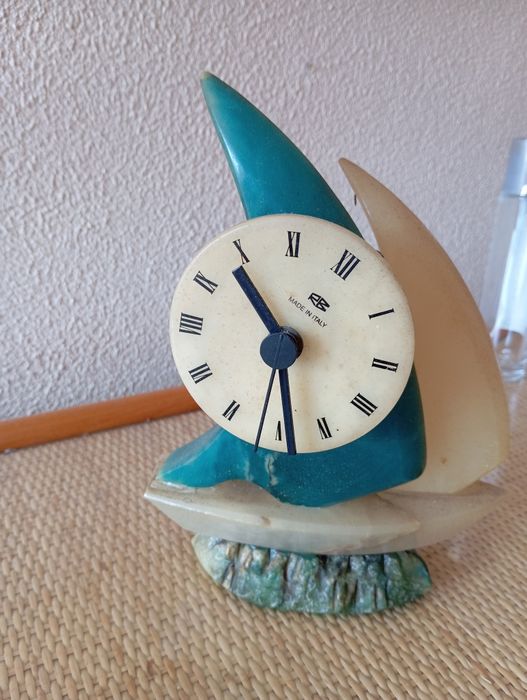Vários objetos de decoração