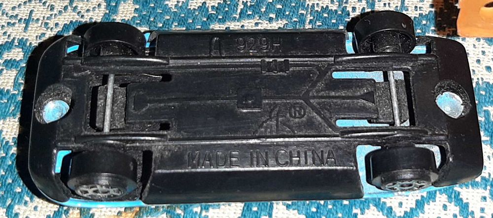 Игрушки заводные Паровоз с вагоном - 2 шт. одним лотом. СССР.