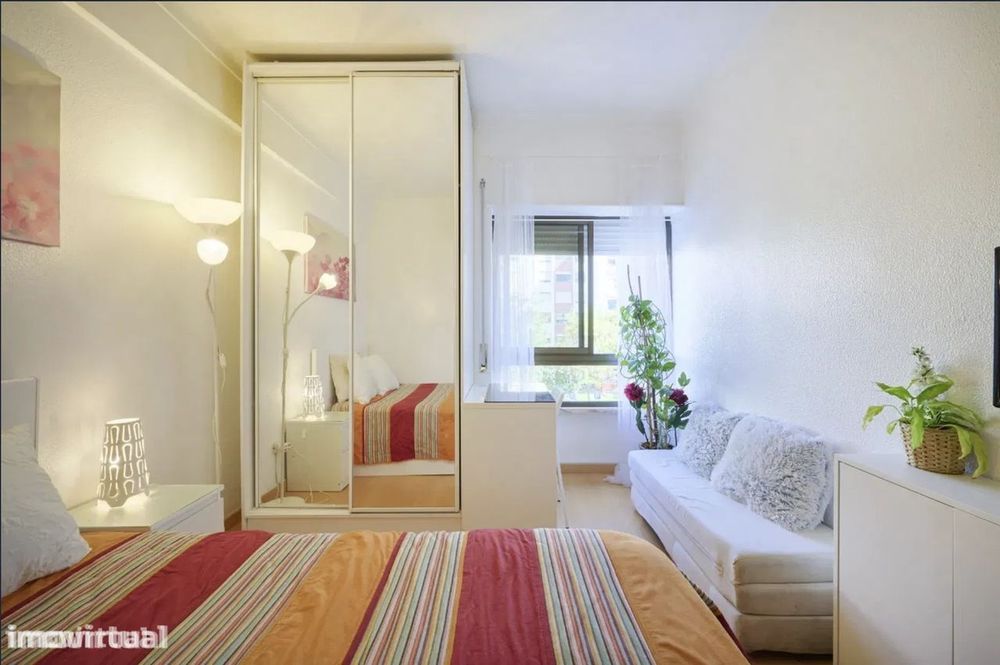 Estúdio LOFT na Quinta Grande – Zona Nobre | 5 min do Colombo e Metro