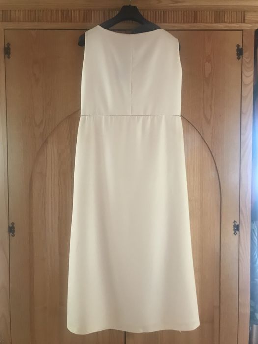 Sukienka slubna ecru