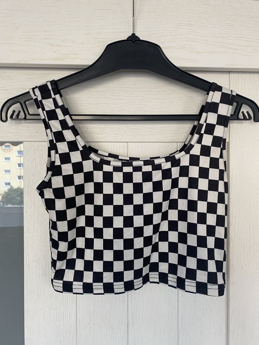 Crop top w kratkę
