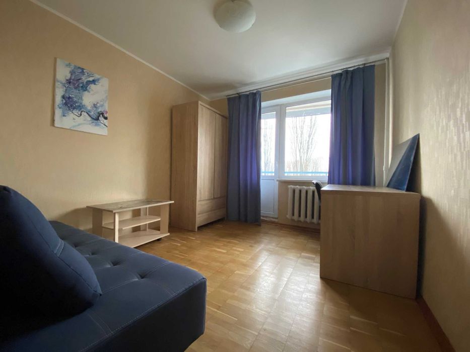 Актуально. Пр-т Голосіївський 7 , 4 хвилини пішки метро "Деміївська"