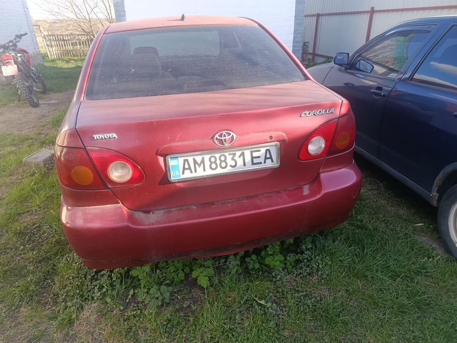 Toyota Corolla e 120 американка
