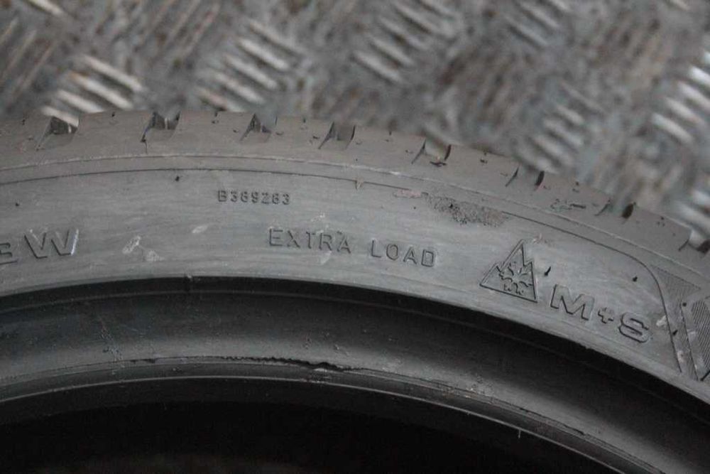 225/40/19 Goodyear Vector 4Seasons 225/40 R19 93W XL 2024r