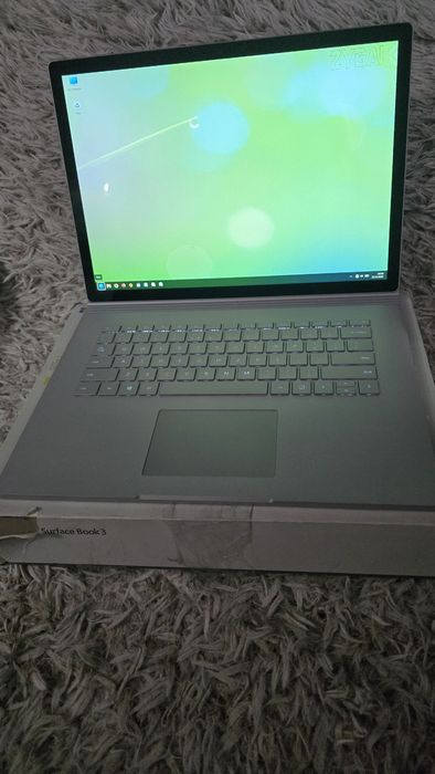 Microsoft surface book 3 i7 10gen GTX1660Ti maxq 6gb 32gb ram W11 doty