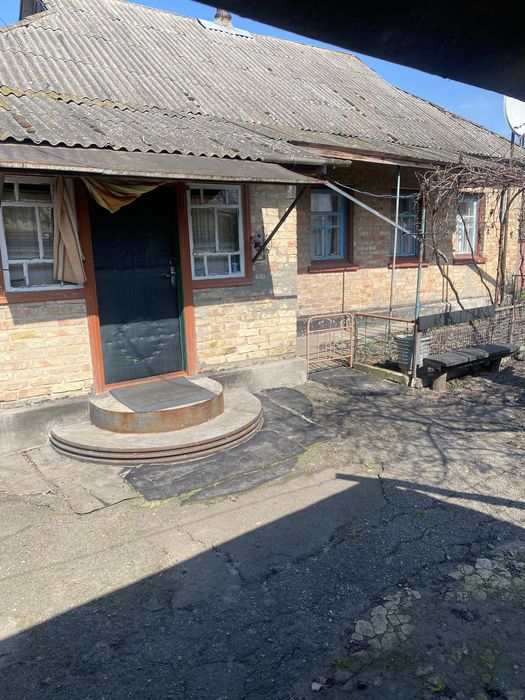 Продам будинок в селі