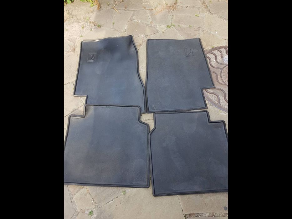 Продам коврики ВАЗ