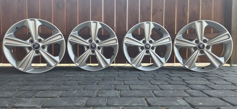 5x108 17" Ford Mondeo Mk4 Mk5 Focus Mk4 Mk5 Kuga z Czujnikami