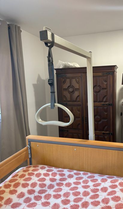 Triângulo para cama articulada novo