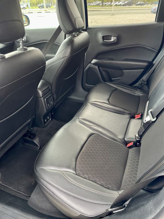 Продам Jeep Compass 2017 року