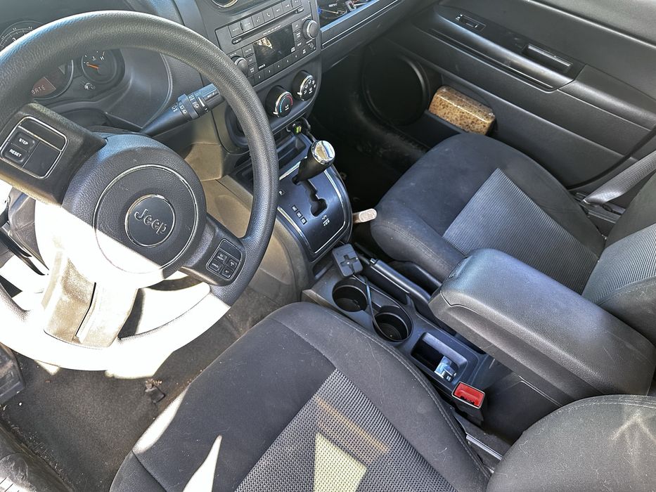 Авто jeep patriot