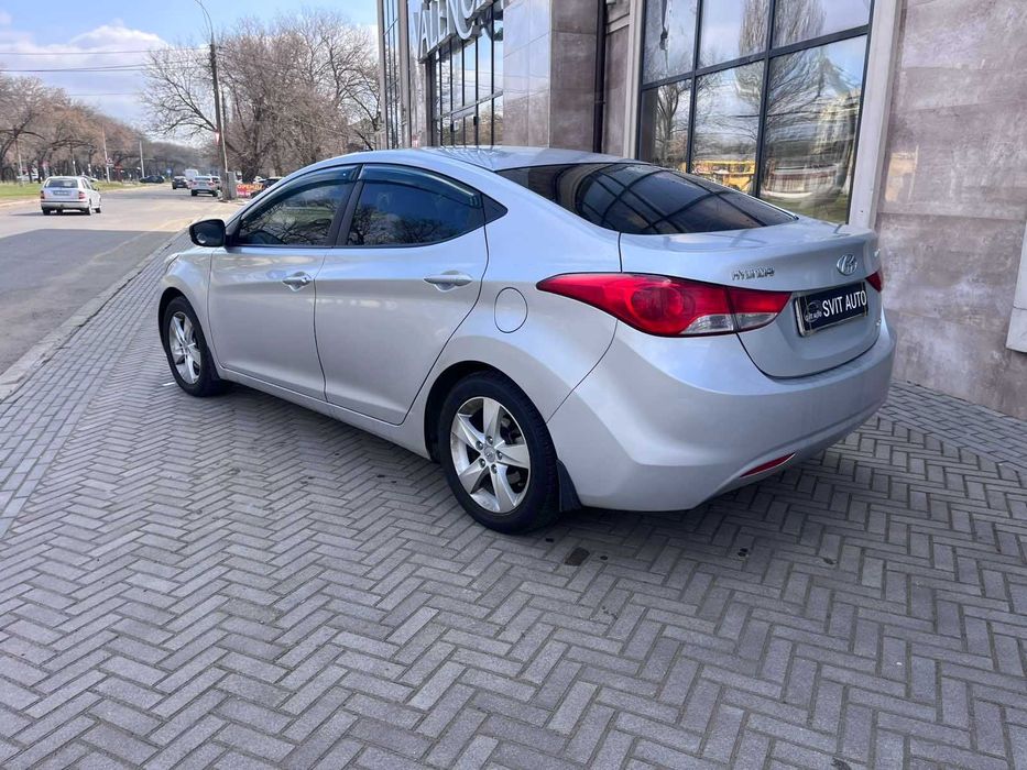 Продам Hyundai Elantra 2012р. 1.8газ/бензин