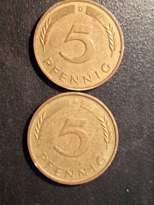 2 moedas 5 Pfennig - Alemanha Germany - Letra A 1994/Letra D 1995 RFA