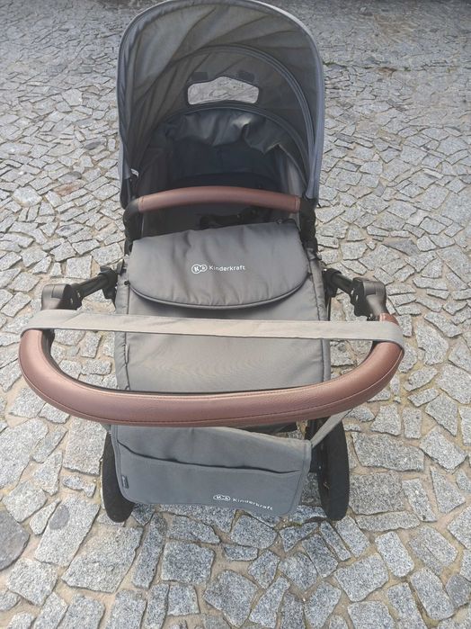 Carrinho de bebé