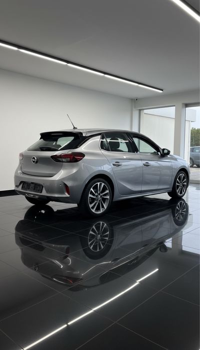 Opel Corsa 1.2 Gasolina 12/2021
