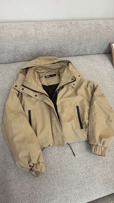 Куртка вітрівка Zara s