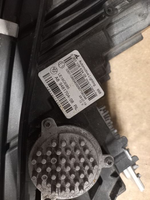 Lampa przód przednia prawa kompletna bmw g20 g21 led