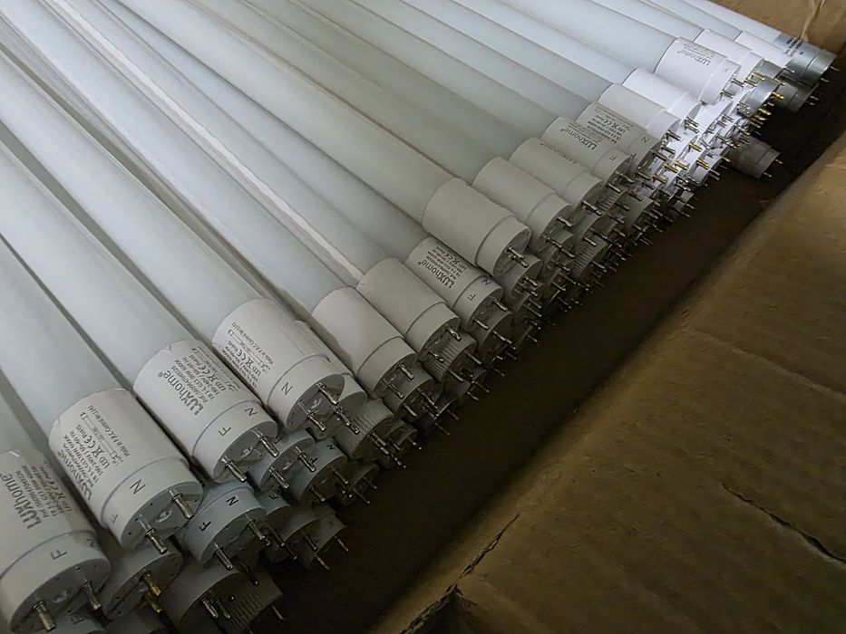 98 Lâmpadas LED tubo T8 60cm - 6000k