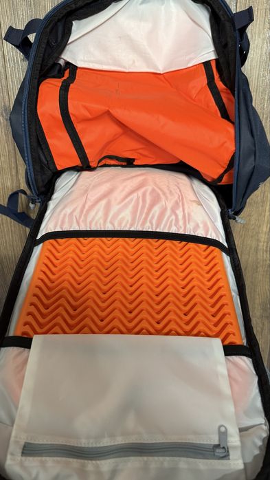 Plecak narciarski snowboardowy 23L Decathlon