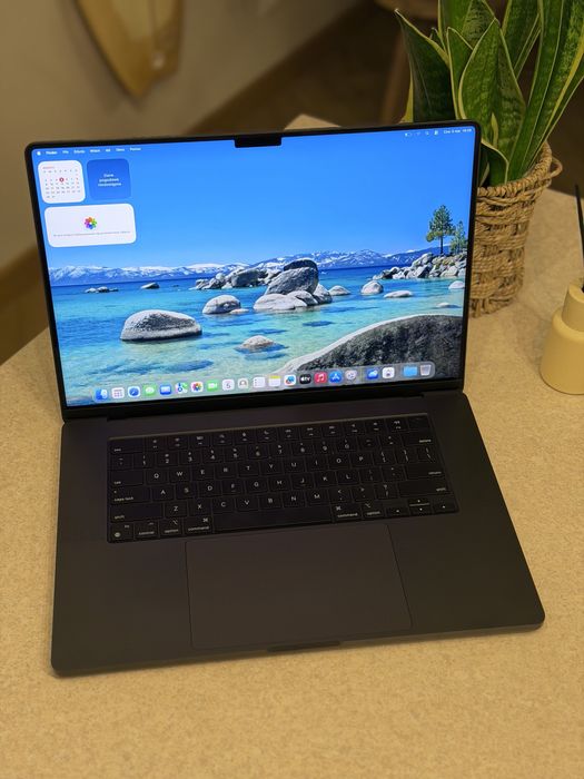 MacBook Pro 16” M3 Max 16CPU / 40GPU | 128 GB RAM | 1 TB | Space Black