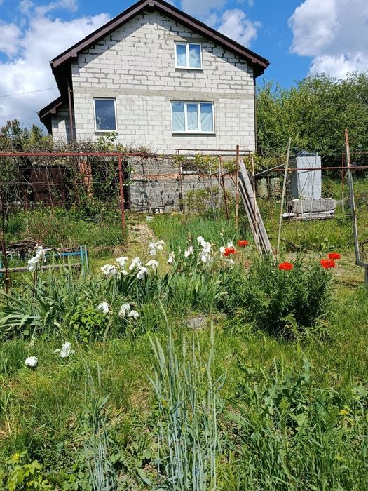 Продам будинок з земельною ділянкою ст Рябіна, с. Ст. Безрадичі