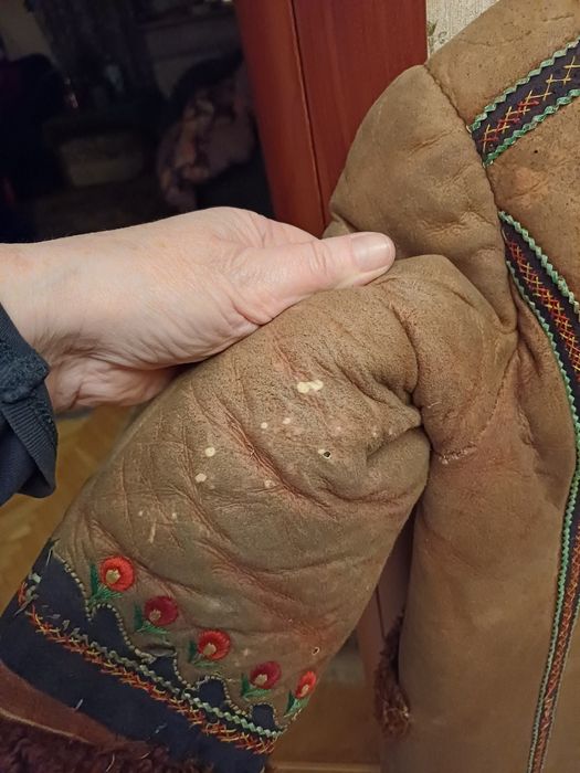Kożuszek dziecięcy góralski  oryginalny z lat 60 tych