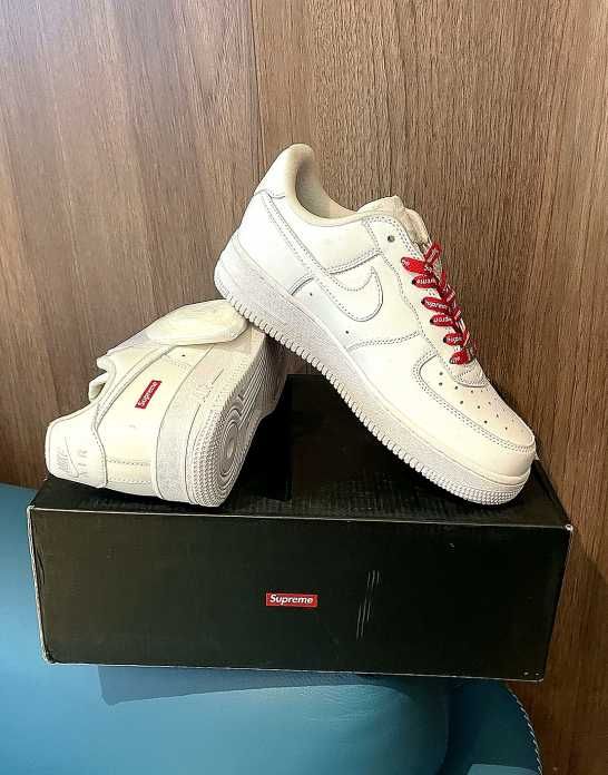 Nike Air Force 1 Low Supreme White R.38