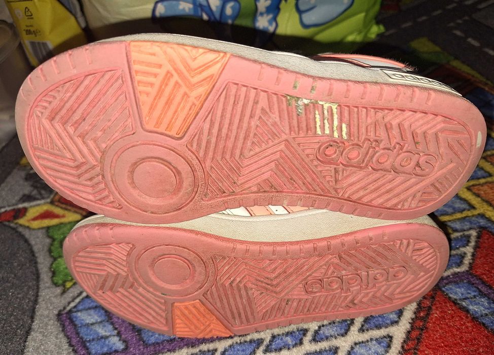 Buty Adidas 31 r (19 cm).