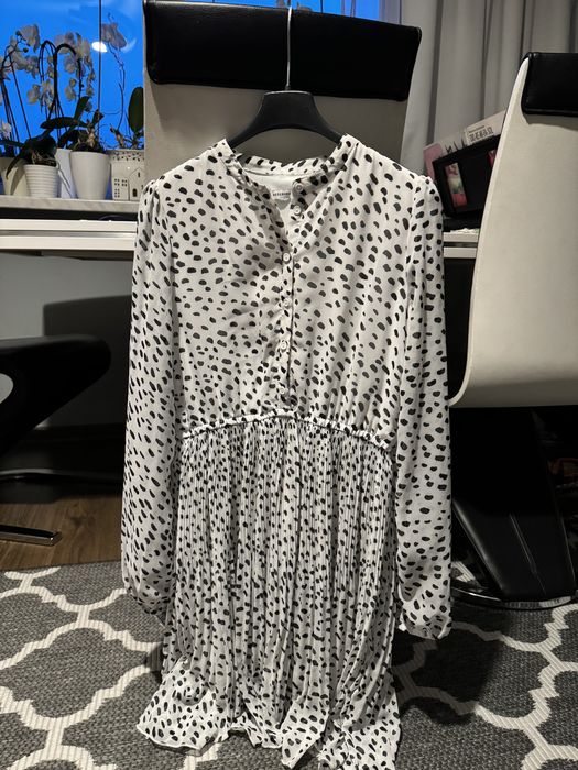 Sukienka Reserved Kids 158 cm