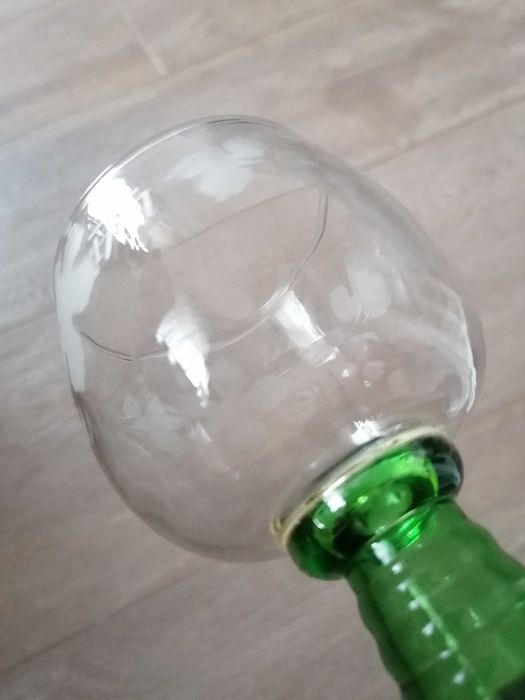 Келихи та чарки вінтаж