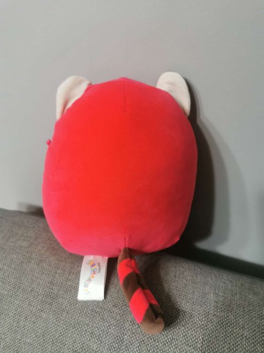 Maskotka squishmallows. Panda czerwona