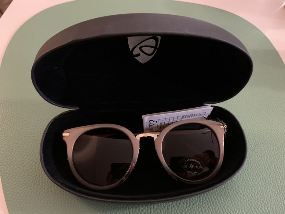 Óculos de sol Etam NOVOS