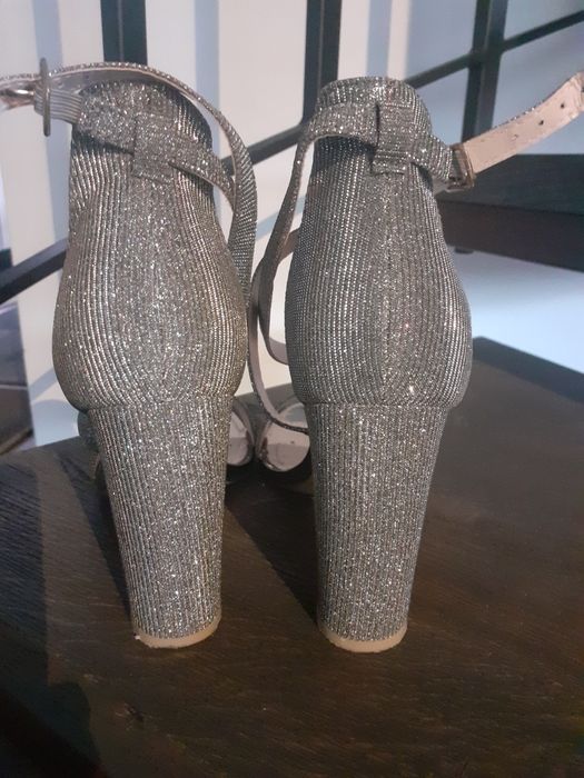 Buty damskie  rozmiar 39