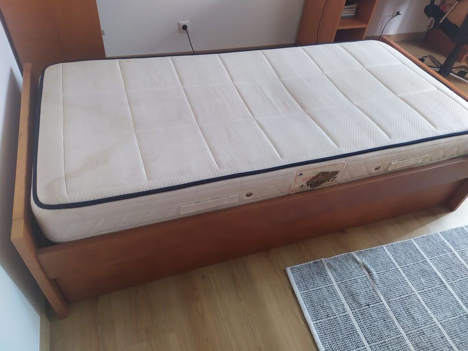 Cama de solteiro