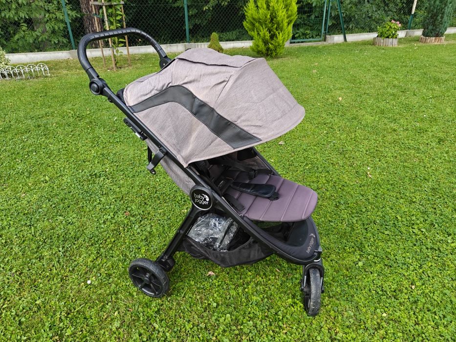 Wózek spacerowy baby jogger city mini gt2