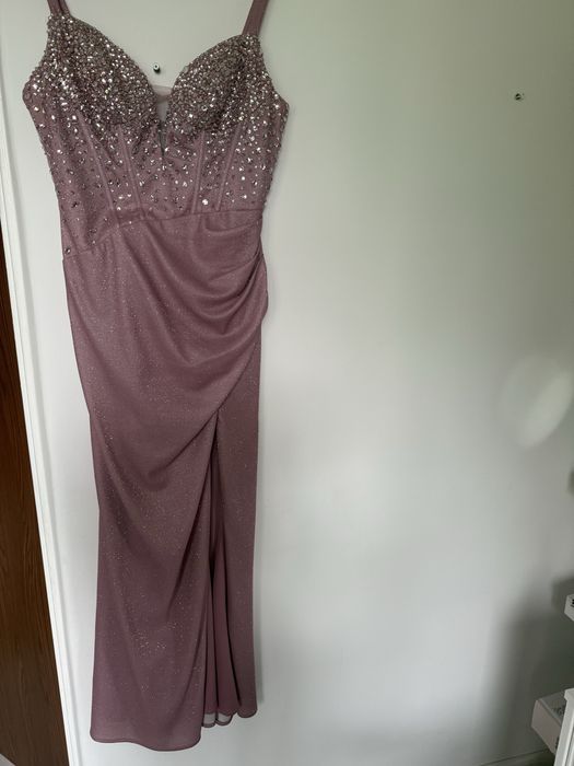 Sukienka maxi liliowa glamour