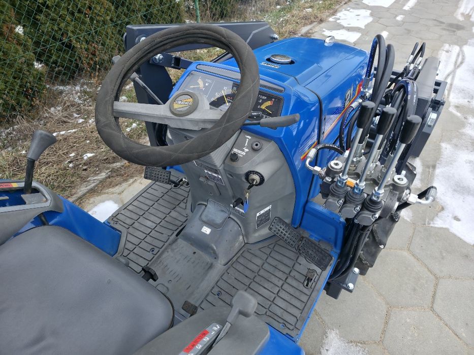 Traktorek ISEKI sial 21KM ladowacz glebogryzarka REWERS