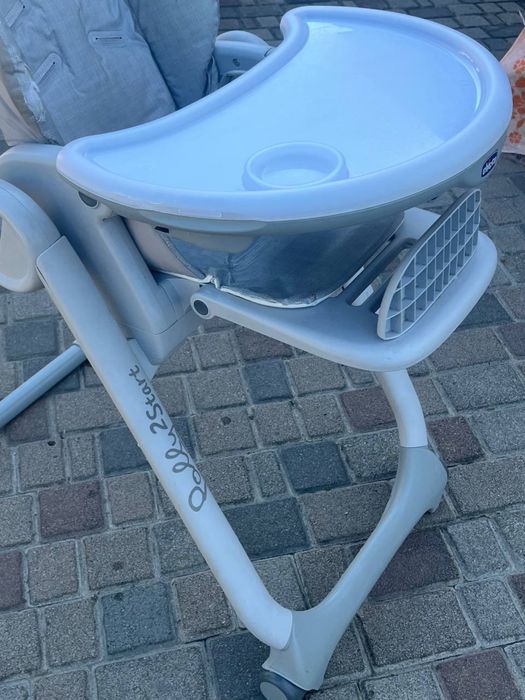 Годувальне крісло chicco
