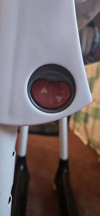 Cadeira de refeição bebé Bebé Due ajustável e reclinável