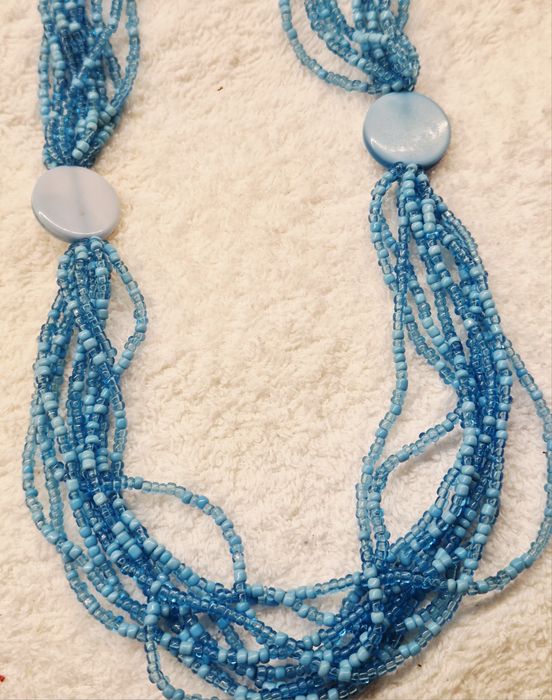 Korale   damskie    turkus.