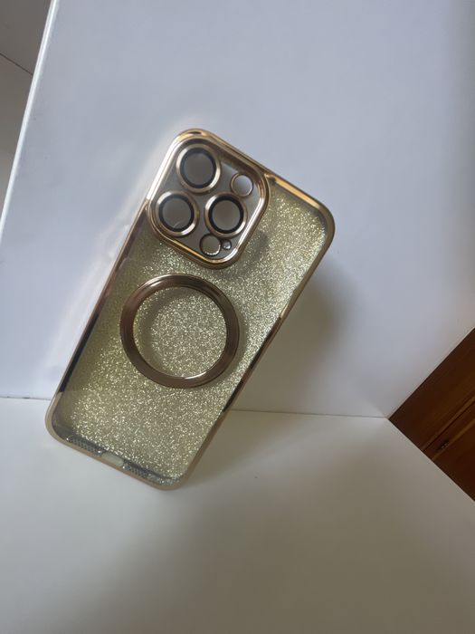 Capa de iPhone 15